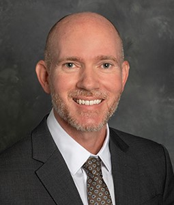 Collin Webster, investigador