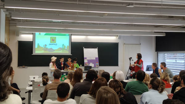 La UVic-UCC ha acollit avui dissabte la 14a edició de la FIRST LEGO League Explore amb 44 equips de petits enginyers i enginyeres