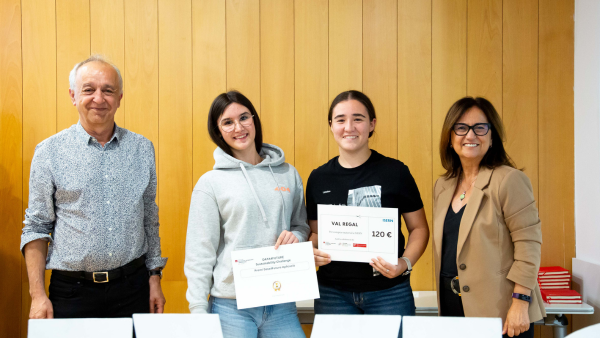 Més de 75 estudiants participen al Data4Future de la UVic-UCC per impulsar solucions basades en dades i sostenibilitat