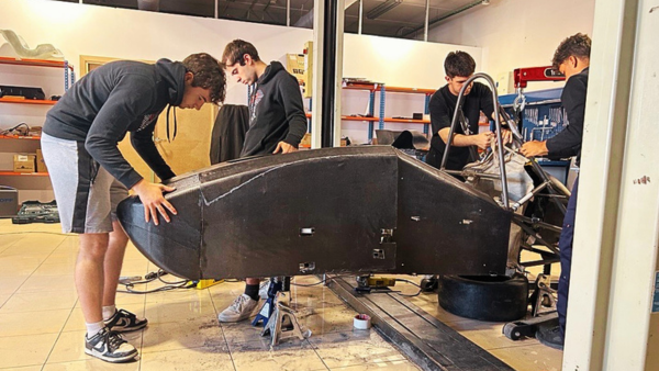 L’equip UTRON AutoSport de la UVic-UCC presenta l’UTR-26, un monoplaça amb el qual participarà a la Formula Student Spain