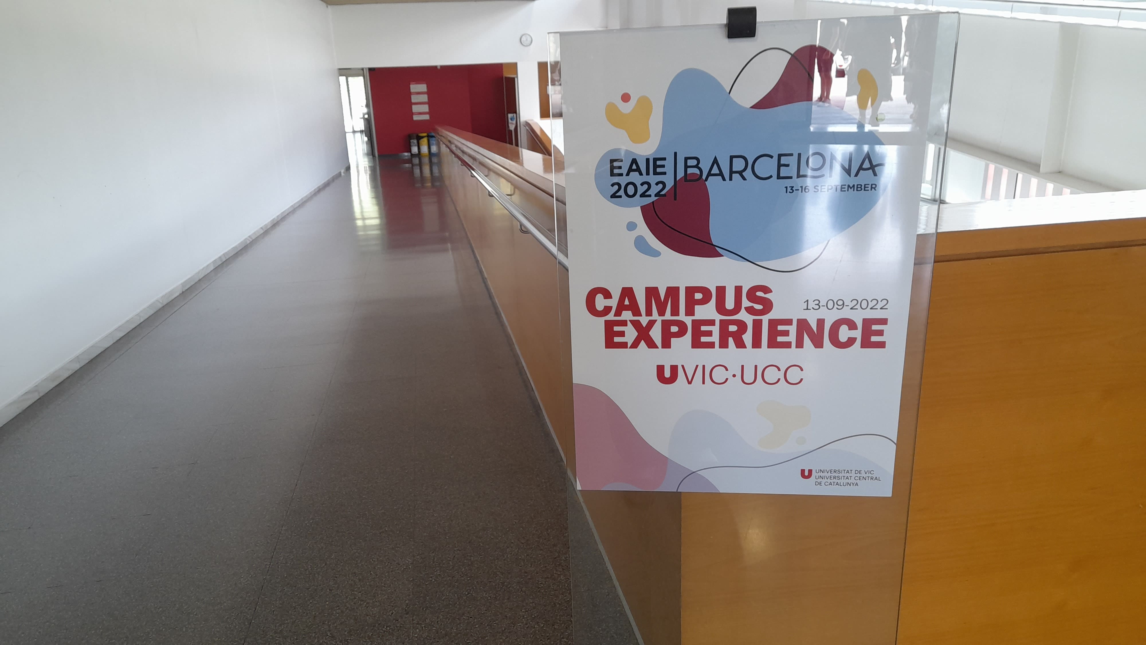 Cartell del Congrés EIAE 2022 al campus Vic