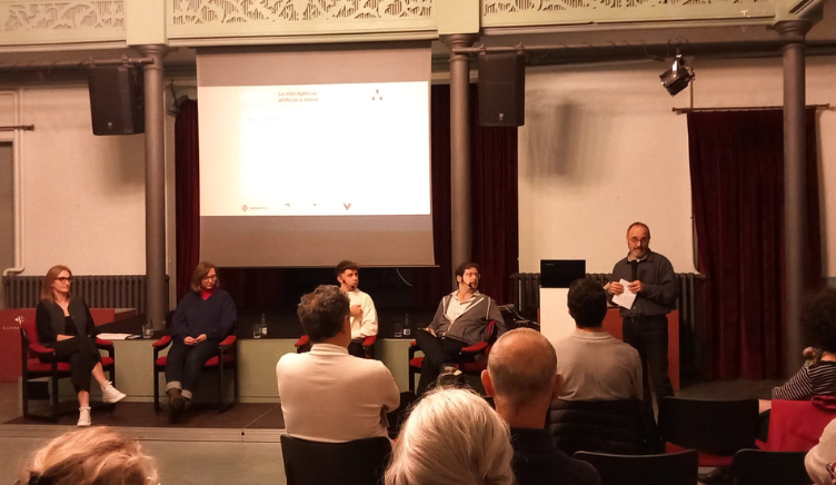 Presentació de la jornada "La IA redefinirà l'art" a l'Ateneu de Vic