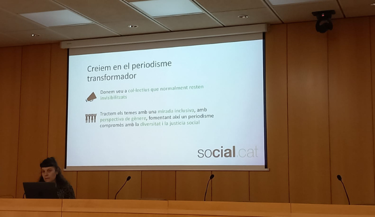 Silvia Rodríguez, cap de redacció de Social.cat, convidada a l'aula del Taller de Periodisme de la FEC