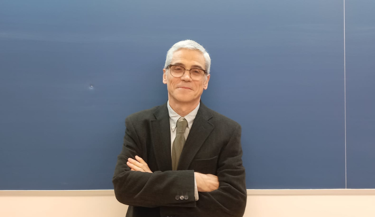 El periodista cultural Carles Geli a l'aula de la UVic-UCC