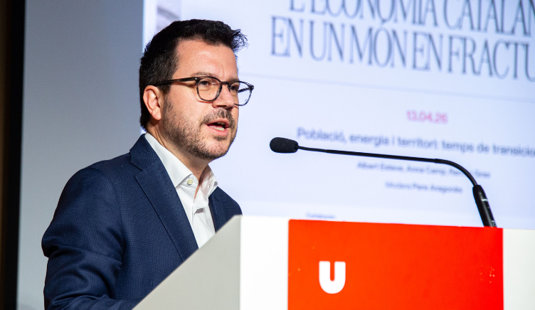 Les tendències de població, l’aposta per l’electrificació i les noves eines per cartografiar el territori centren la primera sessió de les Jornades sobre Economia Catalana