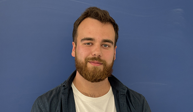 Romain Biesemans analitza l’auge de les polítiques anti-gènere i anti-trans en el context europeu