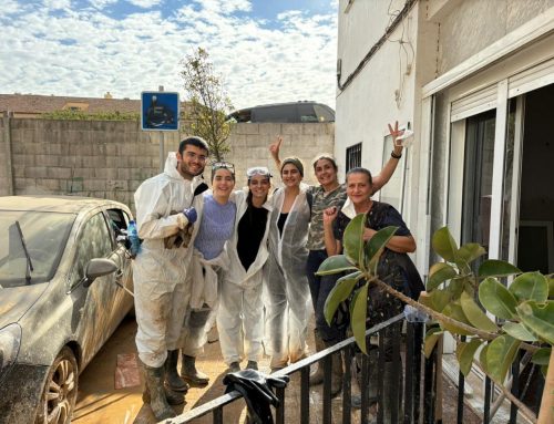 Desbordats per la Dana, units per l’ajuda