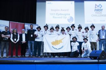 Josep Ayats and Juli Ordeix have organized the robotics competition FIRST Tech Challenge (FTC),  5th&6th April 2019 in the American School of Barcelona
