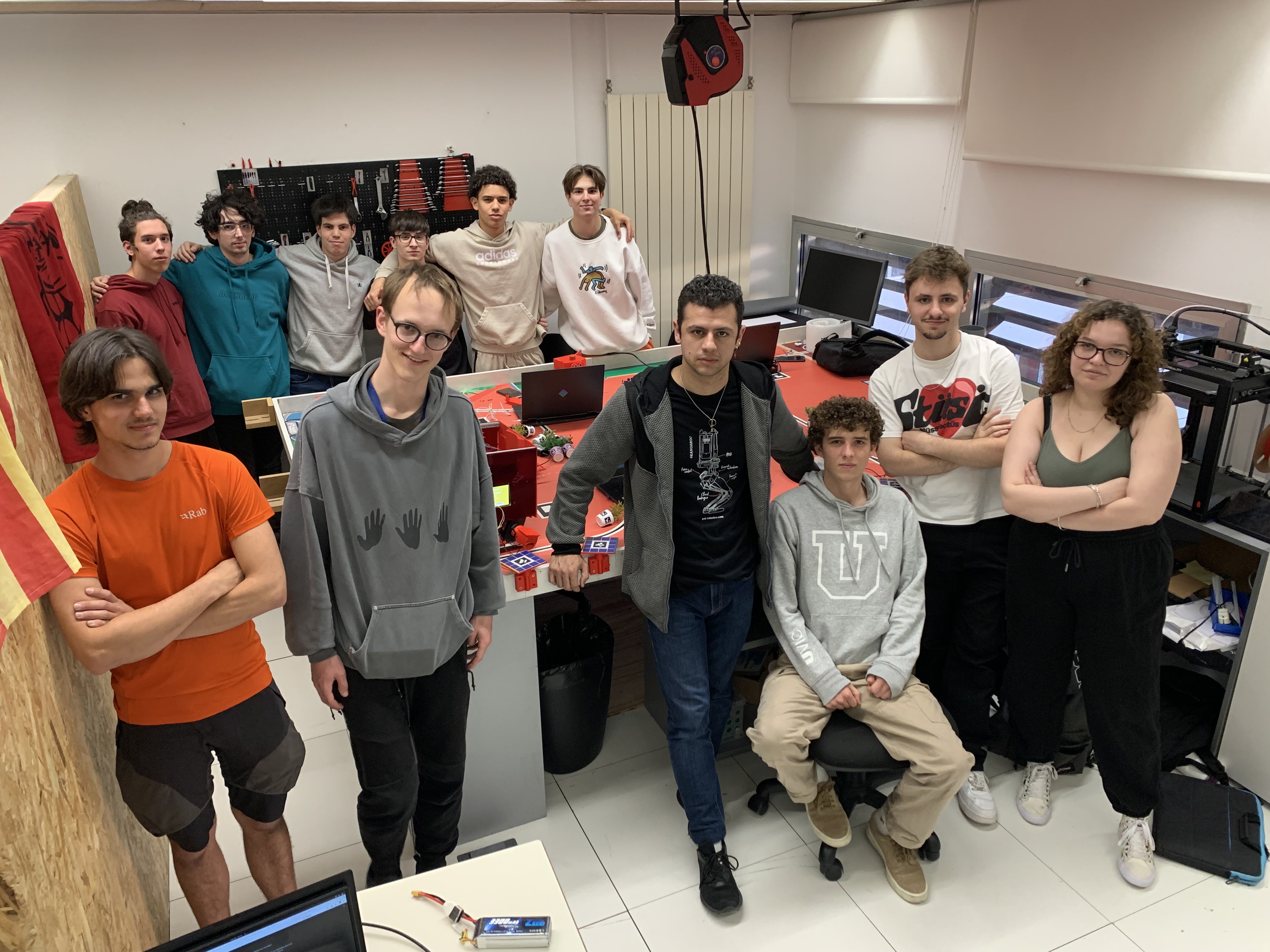 UVic-UCC Garrins Metàl·lics Robotics Team Competes in Eurobot Spain 2024