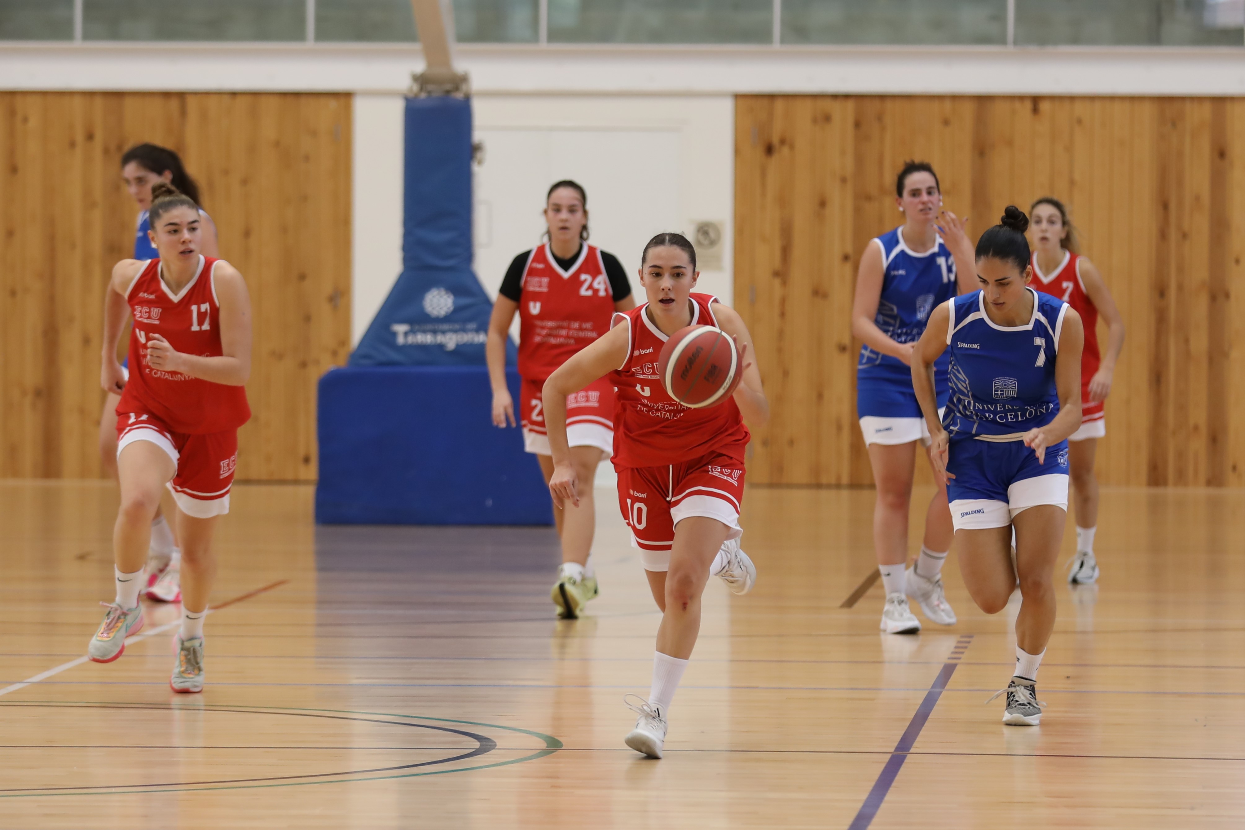 Els equips de bàsquet de la UVic-UCC participen a la Copa Universitària de Tarragona